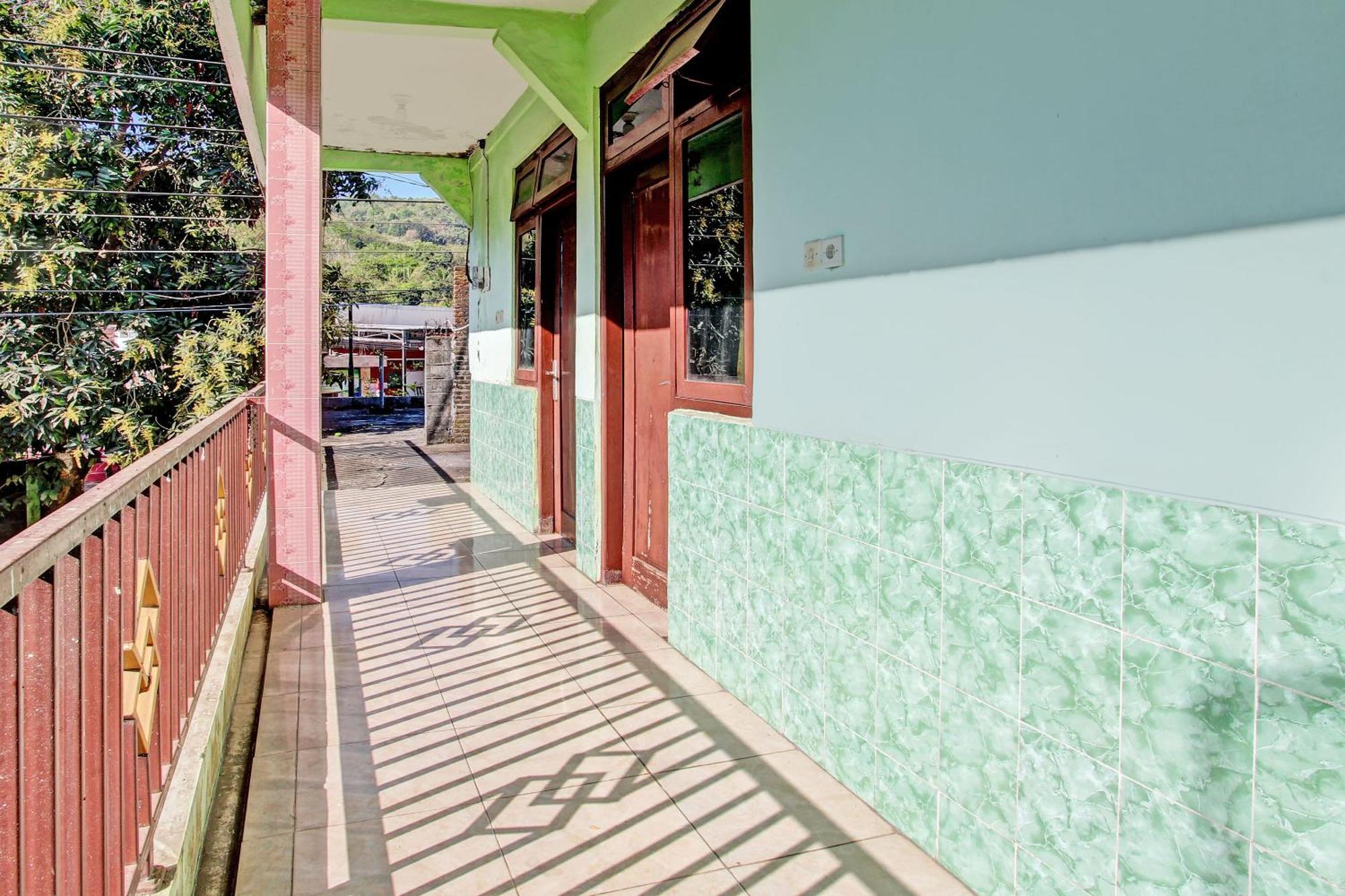 Spot On 93029 Pondok Wisata Sabar Menanti 2 Bantul Exterior photo